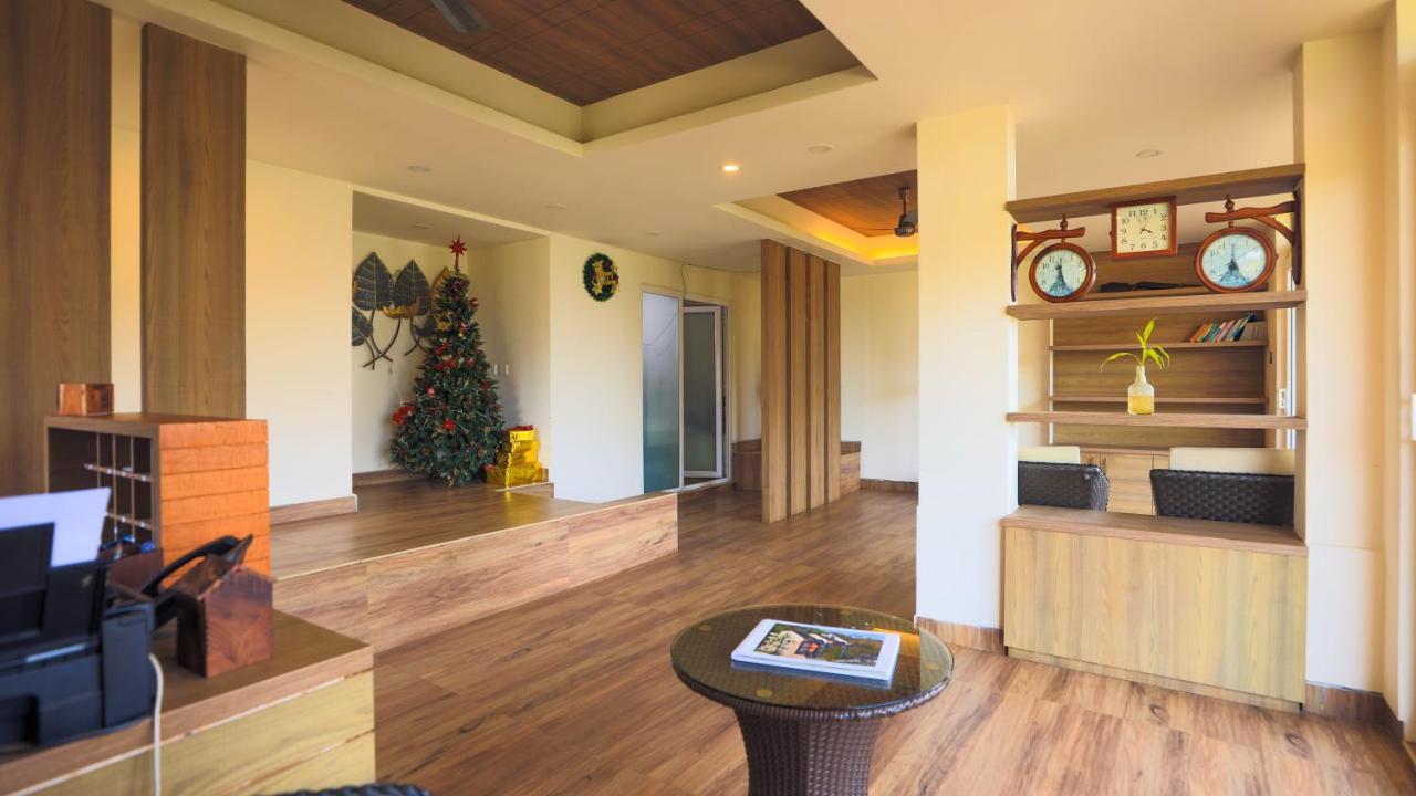 Shola Crown Resort - Munnar Chinnakanal エクステリア 写真