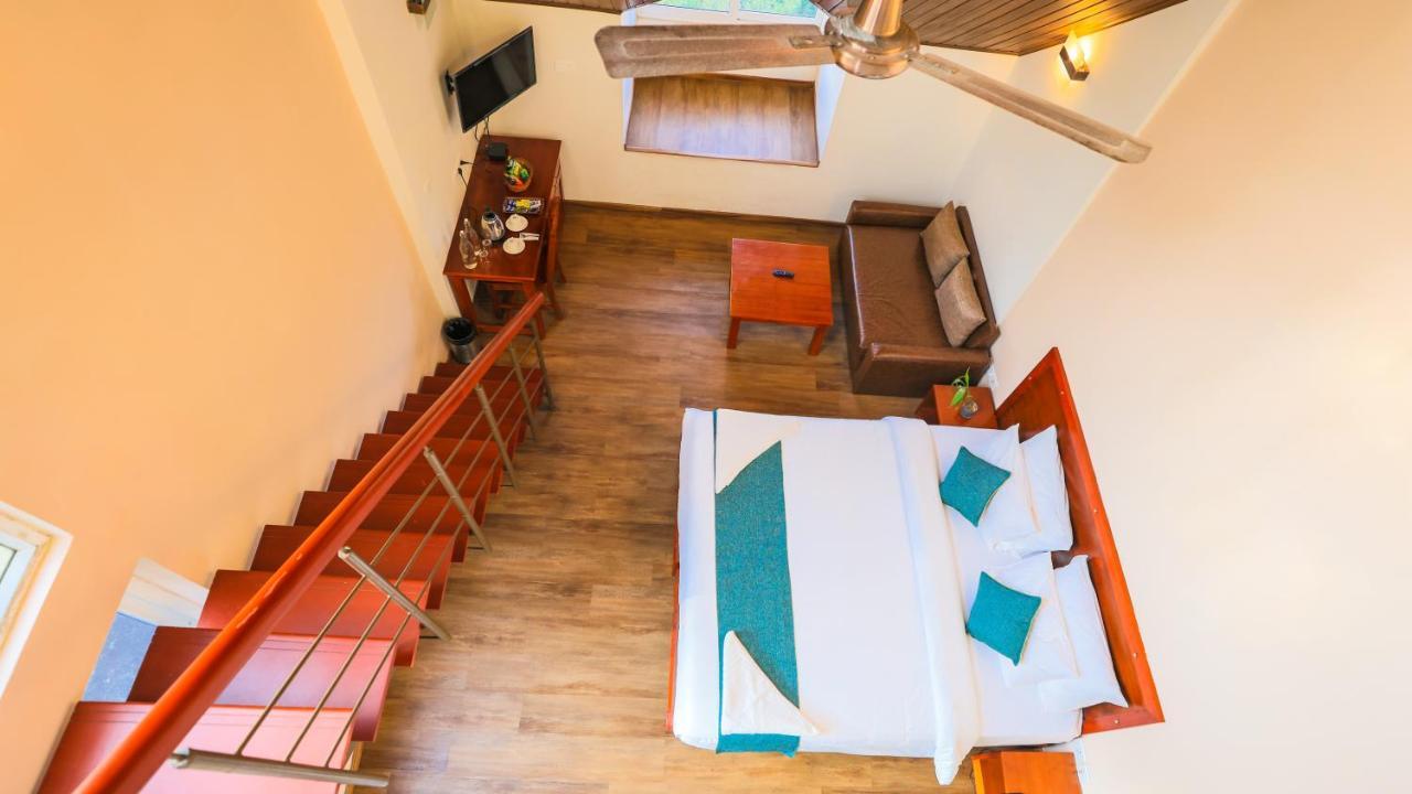 Shola Crown Resort - Munnar Chinnakanal エクステリア 写真
