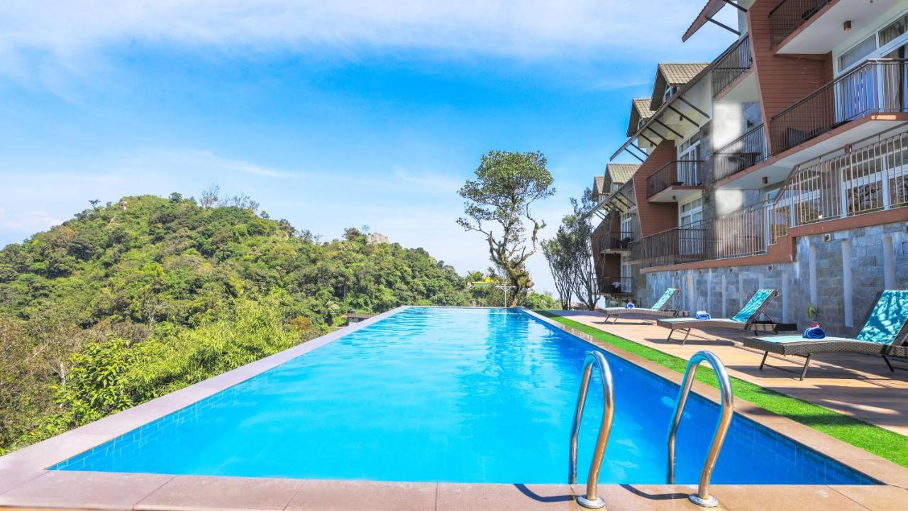 Shola Crown Resort - Munnar Chinnakanal エクステリア 写真