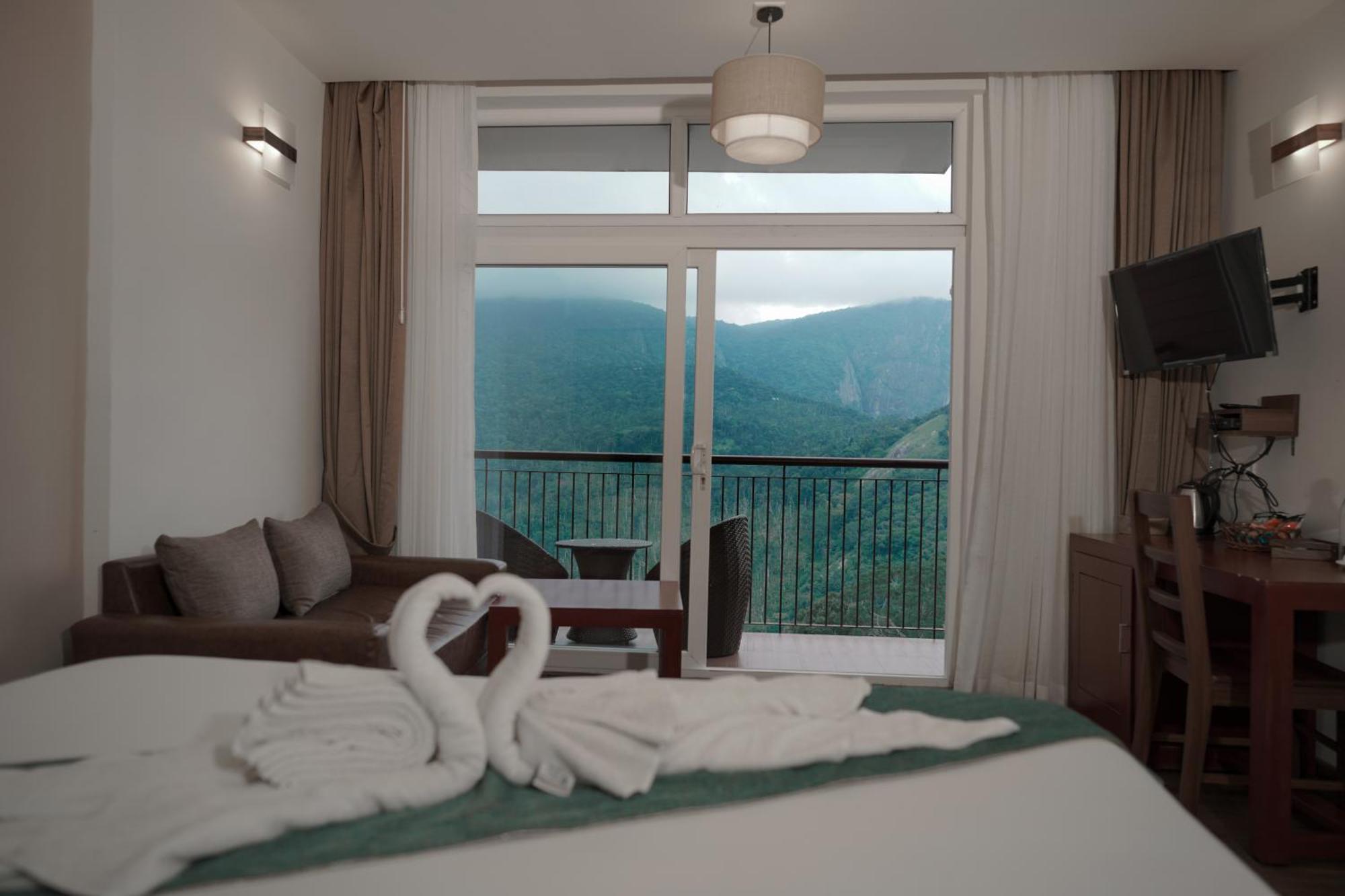 Shola Crown Resort - Munnar Chinnakanal エクステリア 写真